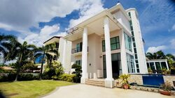 Sennett Avenue (D16), Detached #464604221